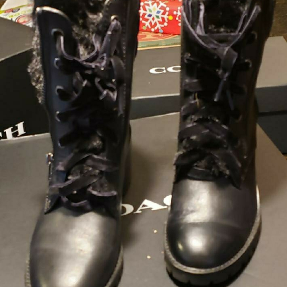 Boots - Picture 3 of 3